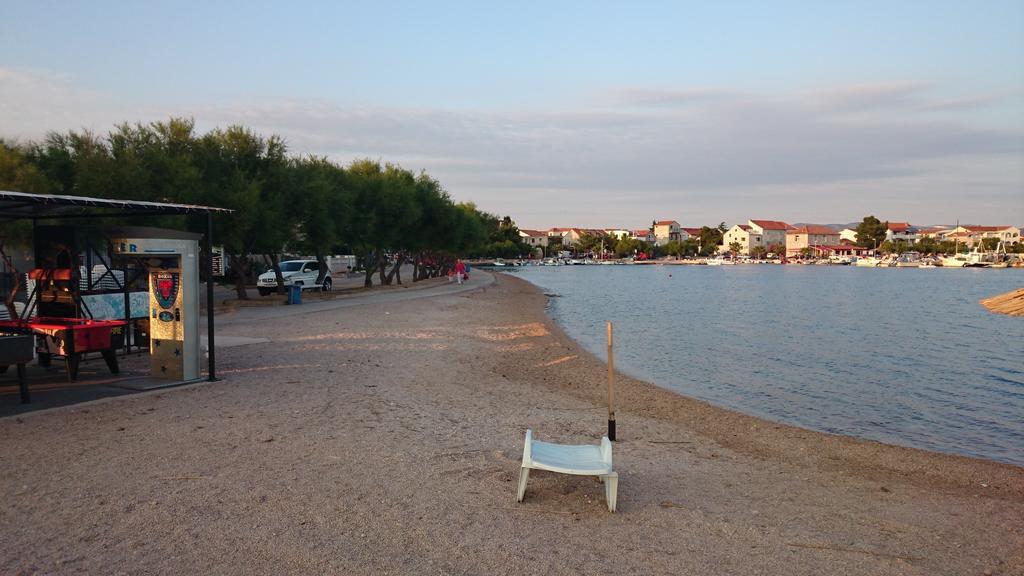 Pansion Karoca Bed & Breakfast Vodice Exterior foto