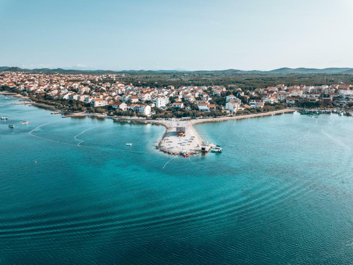 Pansion Karoca Bed & Breakfast Vodice Exterior foto